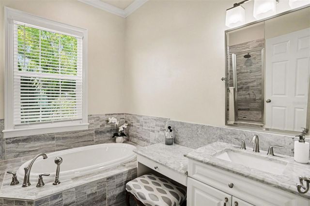 3014 W WAVERLY AVENUE, Tampa, FL 33629