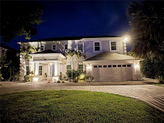 3014 W WAVERLY AVENUE, Tampa, FL 33629