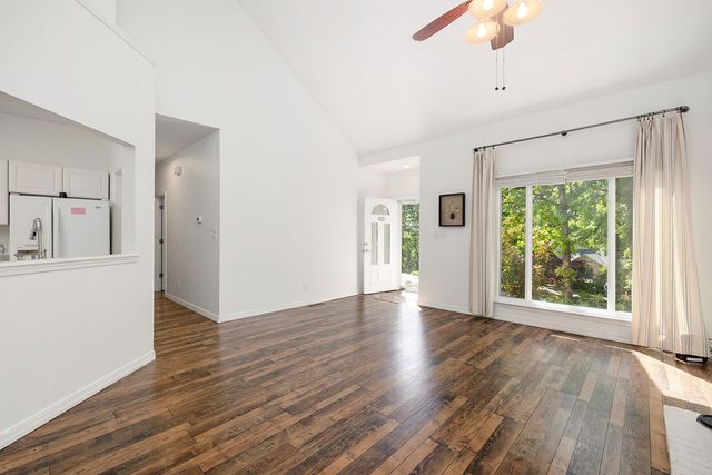 420 Amanda Road, Ridgedale, MO 65739
