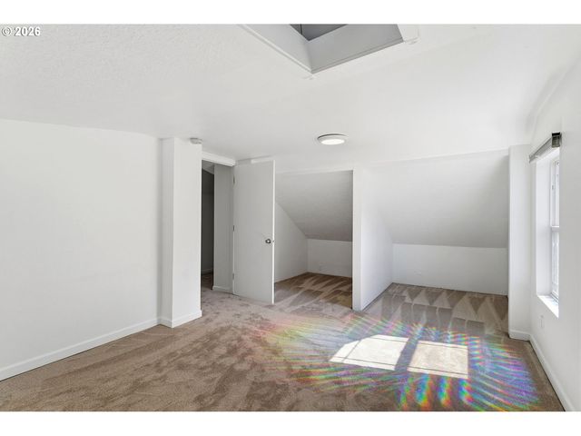 8035 Se 62ND Ave, Portland, OR 97206