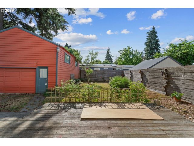 8035 Se 62ND Ave, Portland, OR 97206