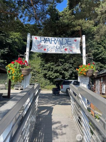 29 K Beach Way, Hat Island, WA 98206