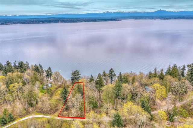 29 K Beach Way, Hat Island, WA 98206