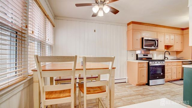 44 Briarwood Avenue, Keansburg, NJ 07734