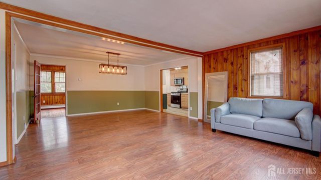 44 Briarwood Avenue, Keansburg, NJ 07734