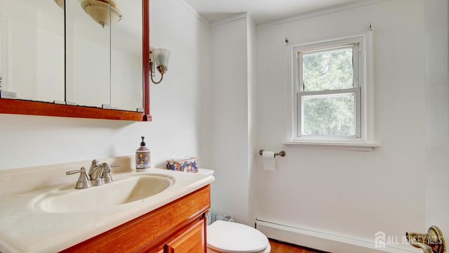 44 Briarwood Avenue, Keansburg, NJ 07734