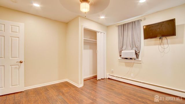 44 Briarwood Avenue, Keansburg, NJ 07734