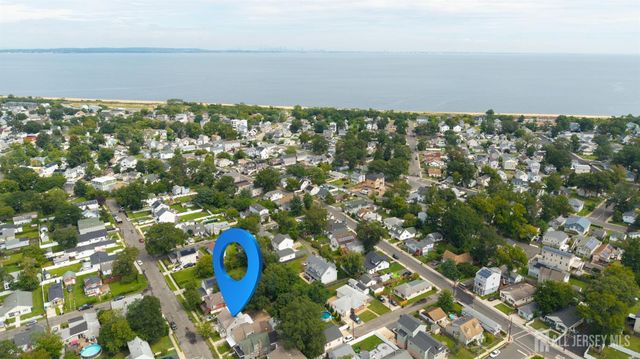 44 Briarwood Avenue, Keansburg, NJ 07734