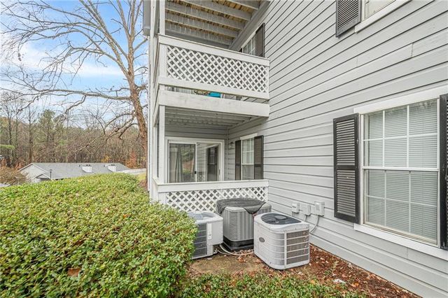1106 Natchez Trace, Atlanta, GA 30350