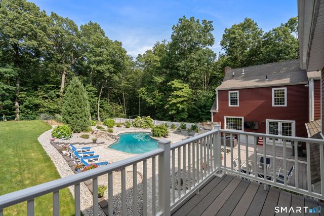 73 Bucks Crossing, Rocky Hill, CT 06067