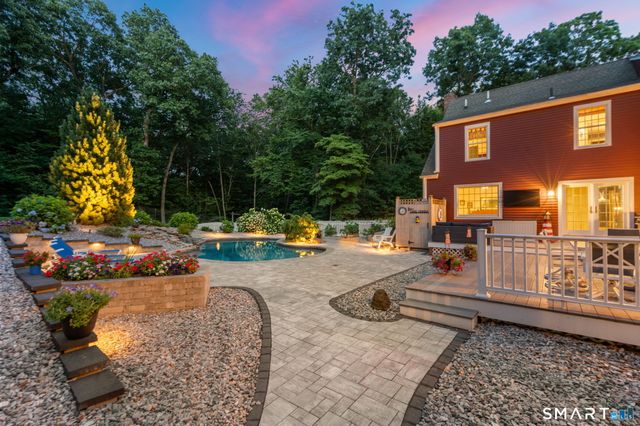 73 Bucks Crossing, Rocky Hill, CT 06067