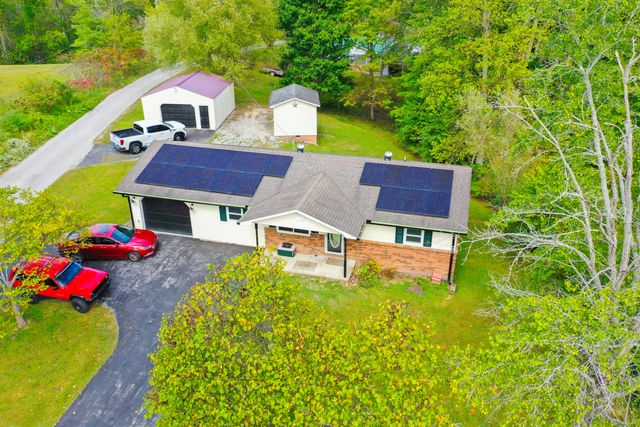 1479 E Williamsburg Street, Whitley City, KY 42653