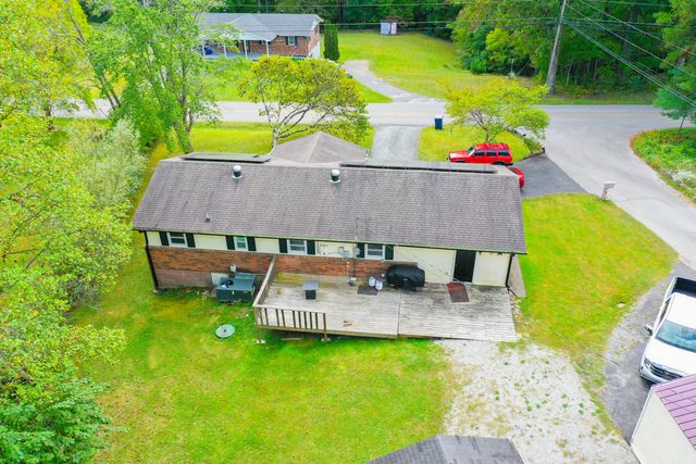 1479 E Williamsburg Street, Whitley City, KY 42653