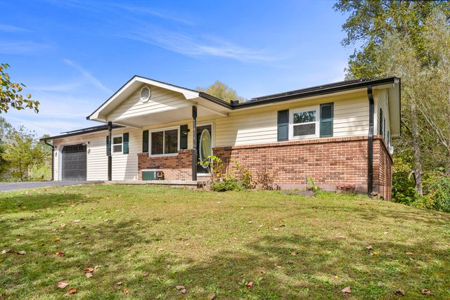 1479 E Williamsburg Street, Whitley City, KY 42653