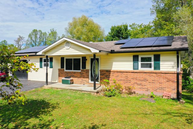 1479 E Williamsburg Street, Whitley City, KY 42653