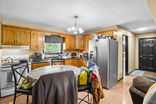 1479 E Williamsburg Street, Whitley City, KY 42653