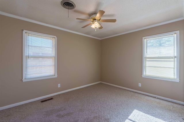 1006 Pasadena Ave, Muscle Shoals, AL 35661