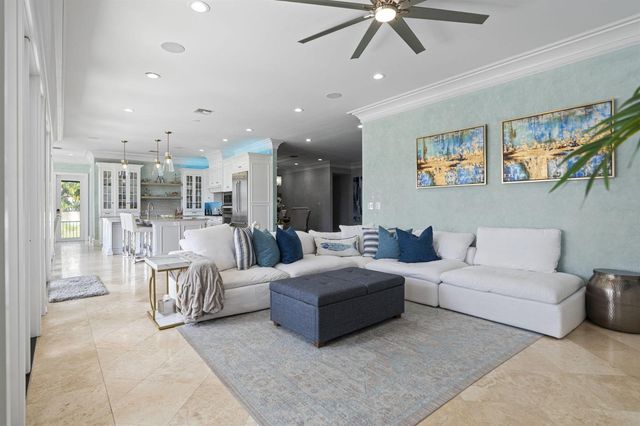 1780 SE 9th Street, Fort Lauderdale, FL 33316