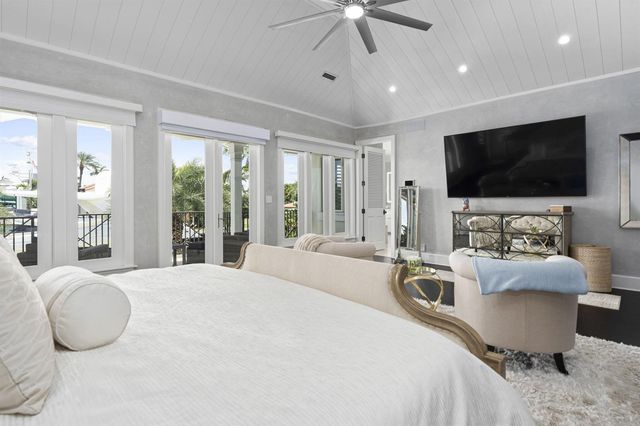 1780 SE 9th Street, Fort Lauderdale, FL 33316