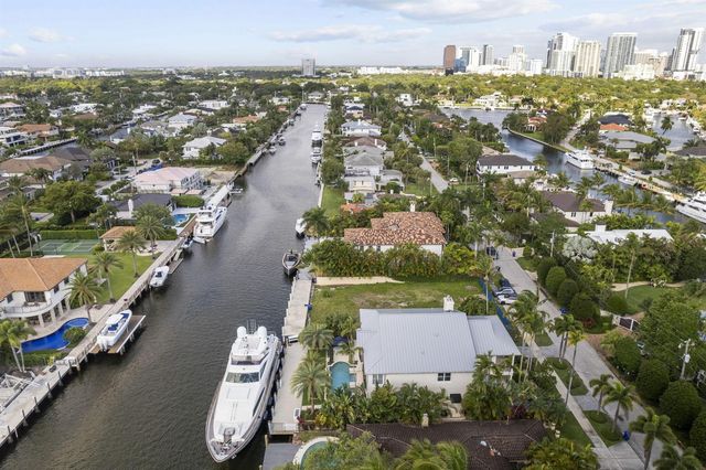 1780 SE 9th Street, Fort Lauderdale, FL 33316