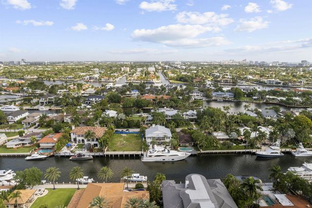 1780 SE 9th Street, Fort Lauderdale, FL 33316