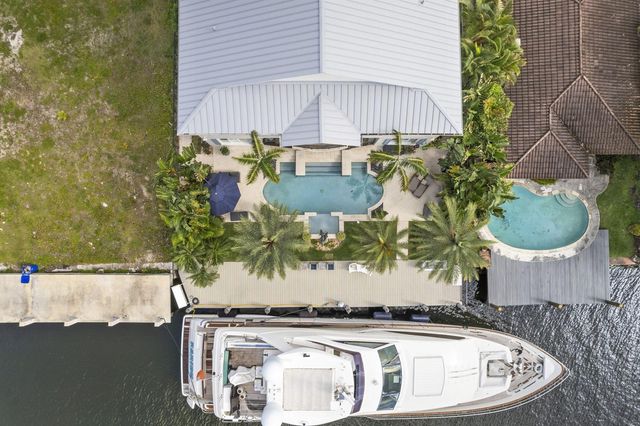 1780 SE 9th Street, Fort Lauderdale, FL 33316