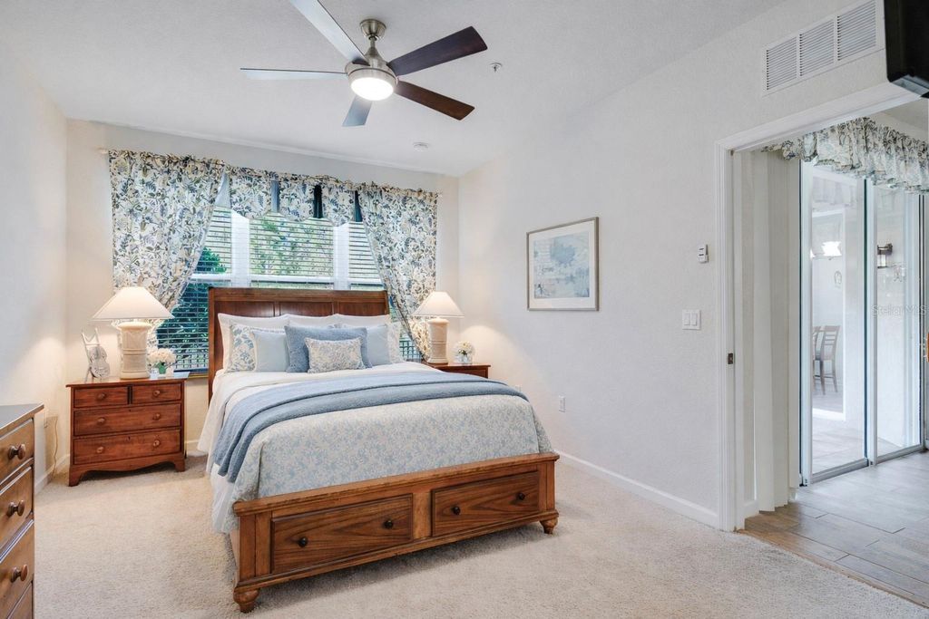 Image 18 of property listing at 1206 BELLA CARA COURT ., Davenport, FL 33896