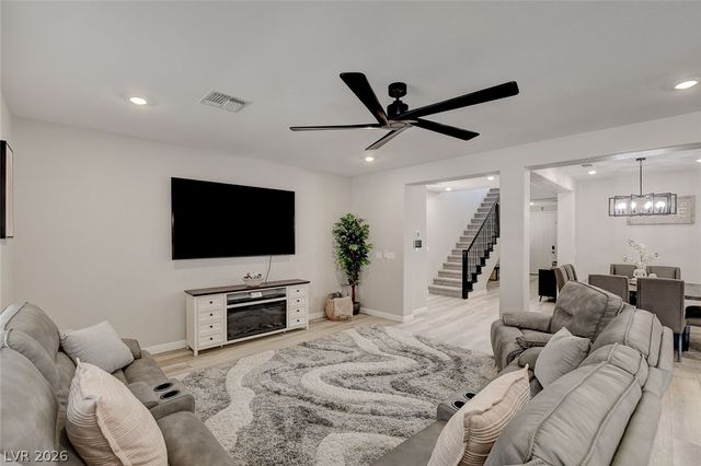 10287 Magnolia Creek Street, Las Vegas, NV 89141