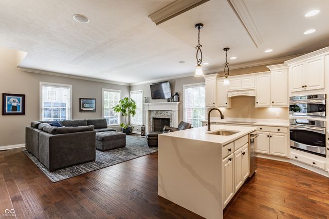 12870 Tradd Street, Carmel, IN 46032