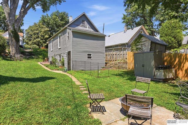 3007 S 30 Street, Omaha, NE 68105