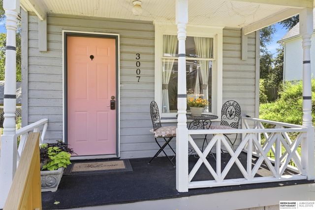 3007 S 30 Street, Omaha, NE 68105