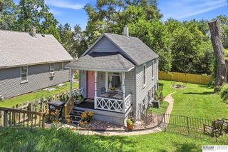 3007 S 30 Street, Omaha, NE 68105