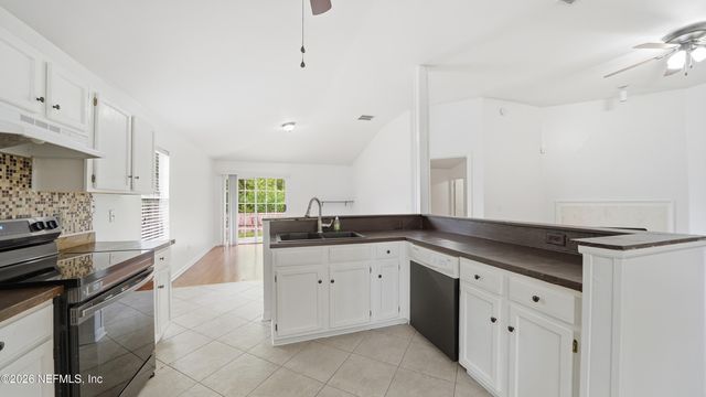 2882 TUSCARORA Trail, Middleburg, FL 32068