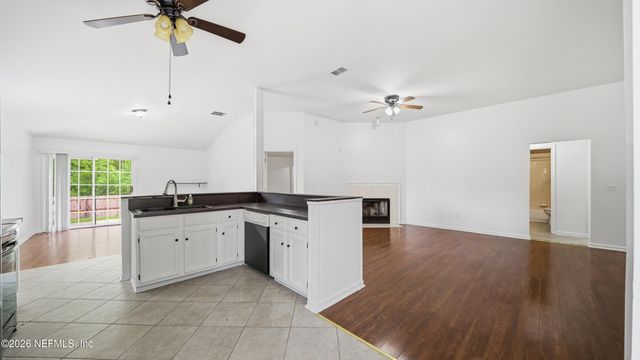 2882 TUSCARORA Trail, Middleburg, FL 32068