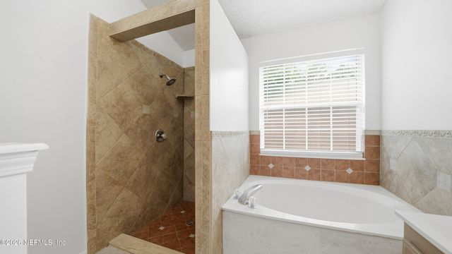 2882 TUSCARORA Trail, Middleburg, FL 32068