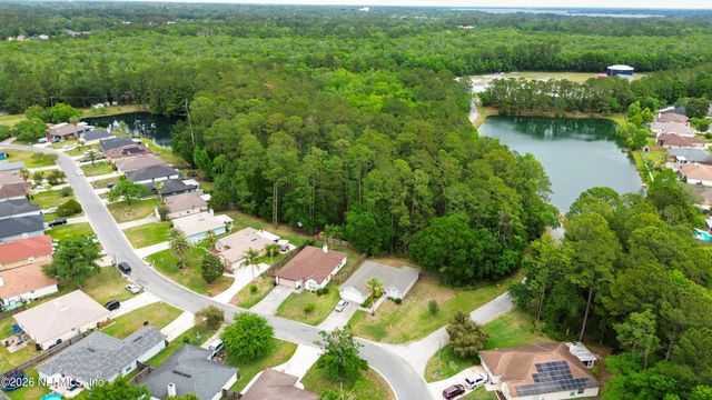 2882 TUSCARORA Trail, Middleburg, FL 32068