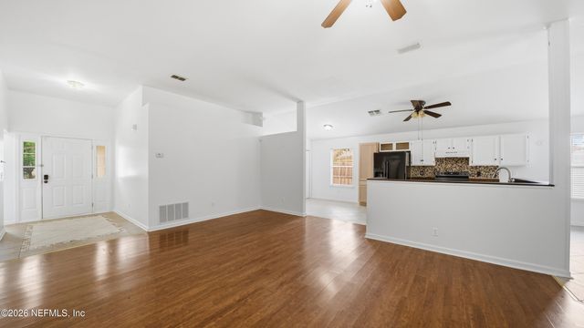 2882 TUSCARORA Trail, Middleburg, FL 32068