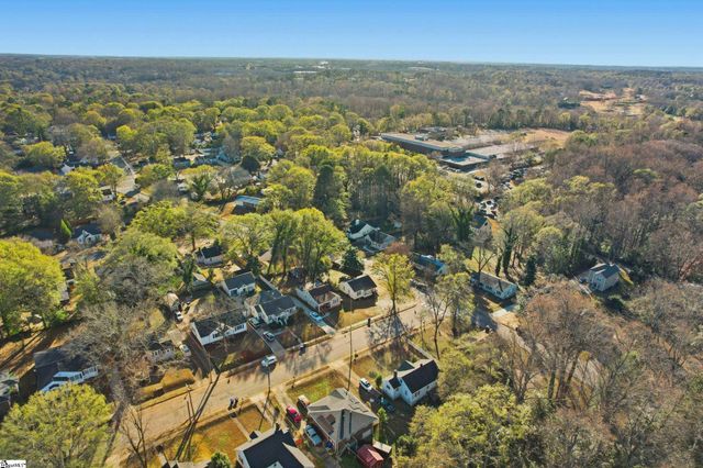 43 Beck Avenue, Greenville, SC 29605