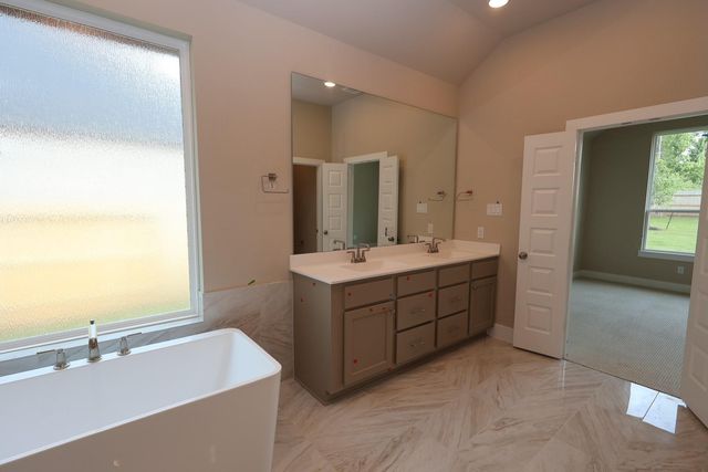 14508 Grazing Knoll Lane, Montgomery, TX 77316