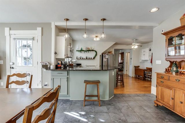 131 Oak Avenue, Yukon, OK 73099