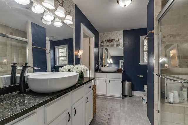 131 Oak Avenue, Yukon, OK 73099