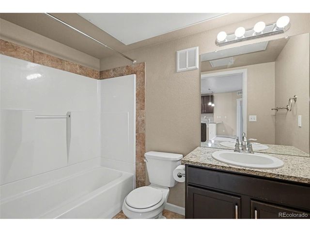 9258 Rockhurst St 102, Highlands Ranch, CO 80129