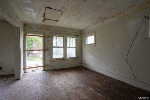 16665 Tuller Street, Detroit, MI 48221