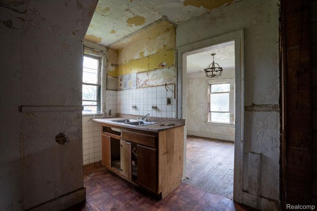 16665 Tuller Street, Detroit, MI 48221