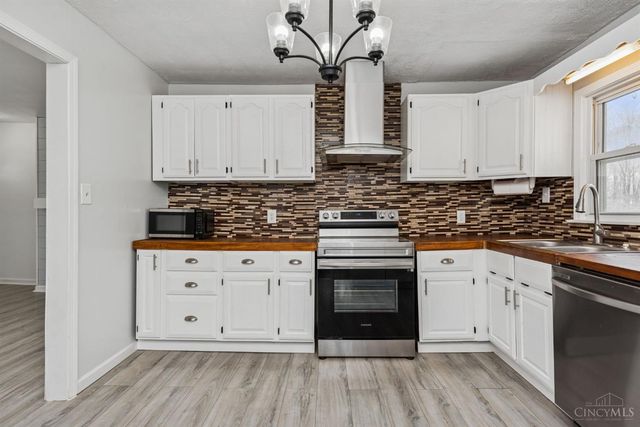 1430 Woodville Pike, Goshen Twp, OH 45140