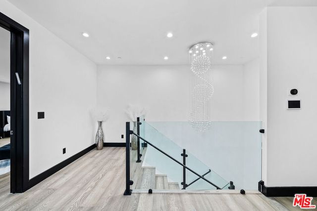 6006 Spring Valley Road, Hidden Hills, CA 91302