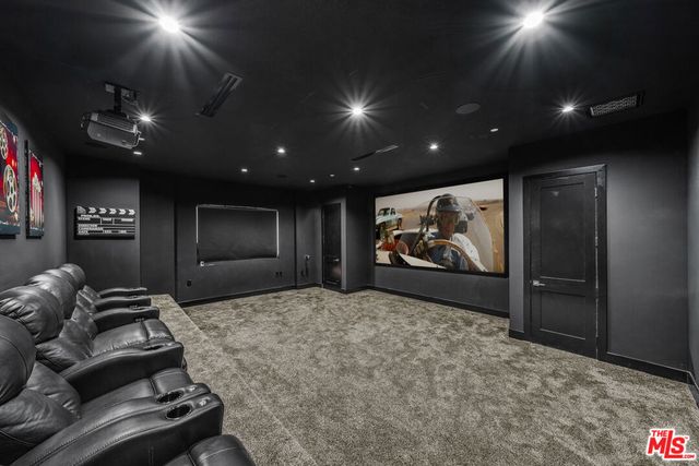 6006 Spring Valley Road, Hidden Hills, CA 91302