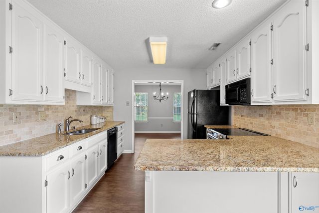442 Usher Road, Harvest, AL 35749