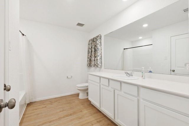 1950 Foxtail Creek Court, Crosby, TX 77532