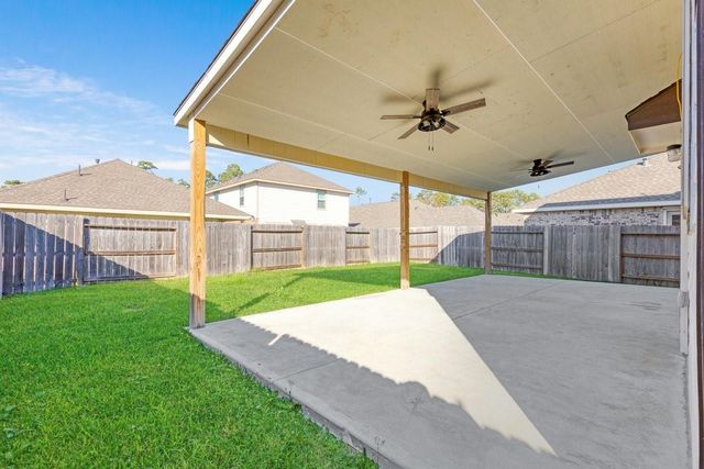 1950 Foxtail Creek Court, Crosby, TX 77532